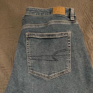 American Eagle Mom Jeans
